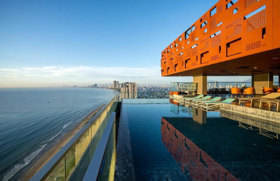 The Code Hotel & Spa Da Nang - Complimentary Daily Afternoon Tea In Sky Bar-1